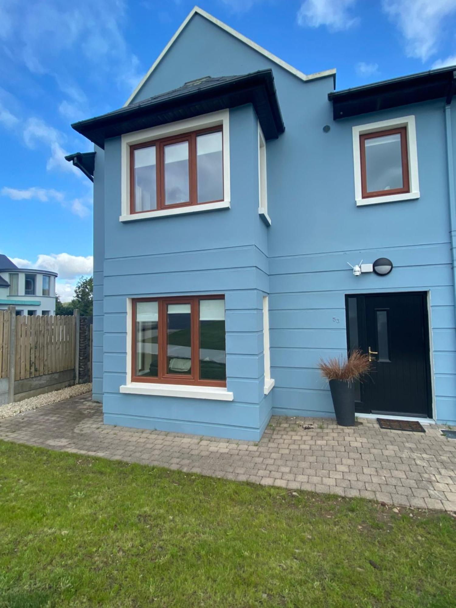 Wonderful Coastal Home In Dingle Town Eksteriør billede